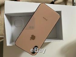 Apple iPhone XS Max 64GB Gold (Unlocked)- screen needs replacement